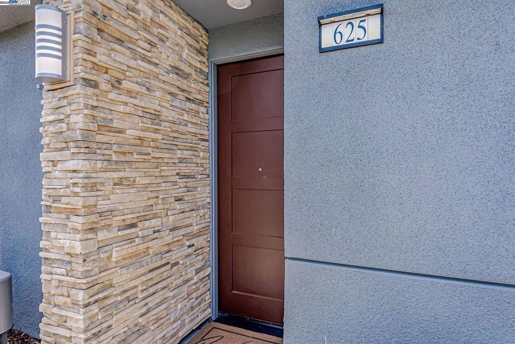 Hayward, CA 94544,625 Delve Ct