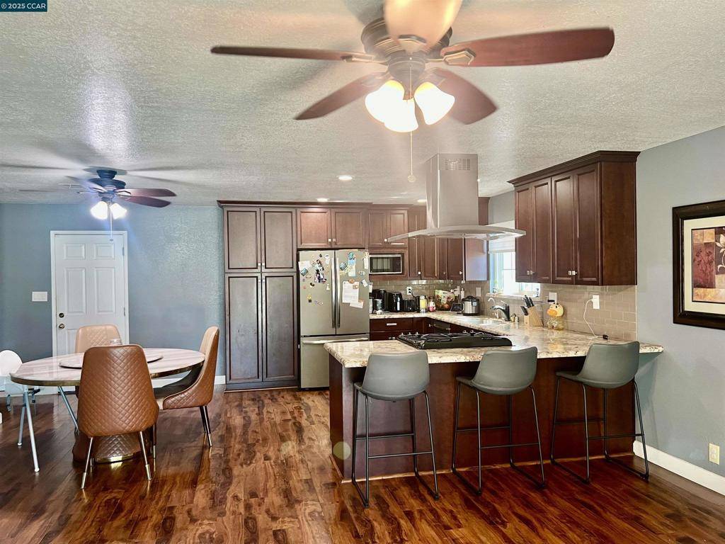 Manteca, CA 95336,14413 Modoc Ct