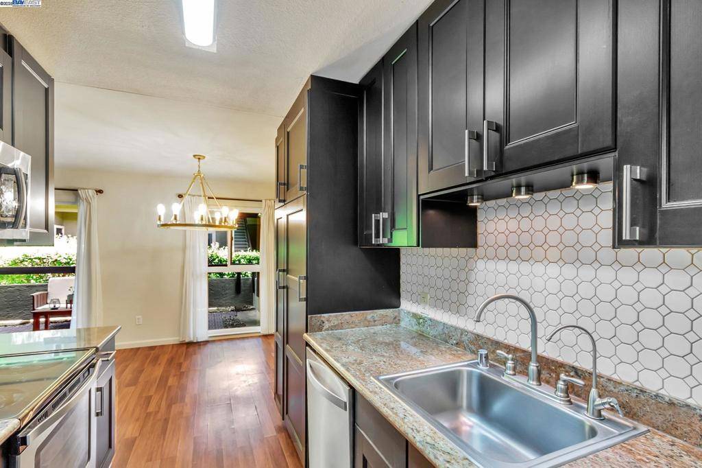 San Jose, CA 95123,291 Tradewinds Dr #7