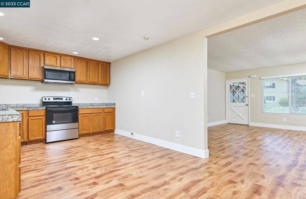 Vallejo, CA 94590,834 Grant St