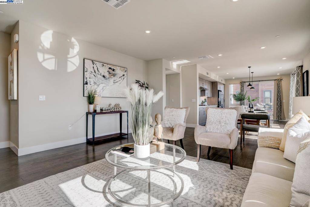 Fremont, CA 94538,44938 Fremont Blvd #301