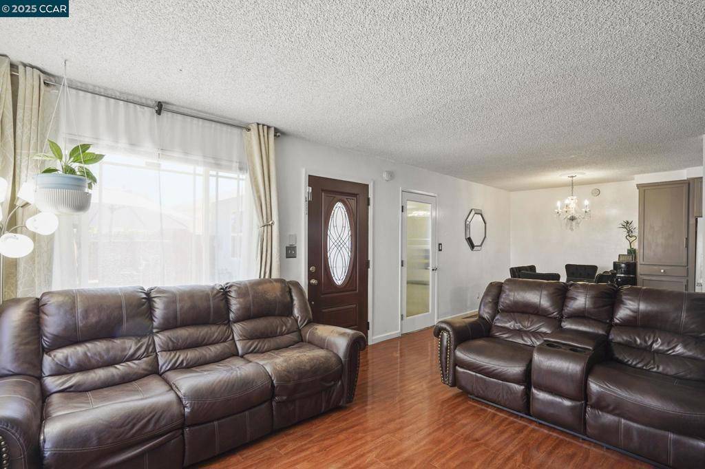 Pittsburg, CA 94565,244 E Trident Dr