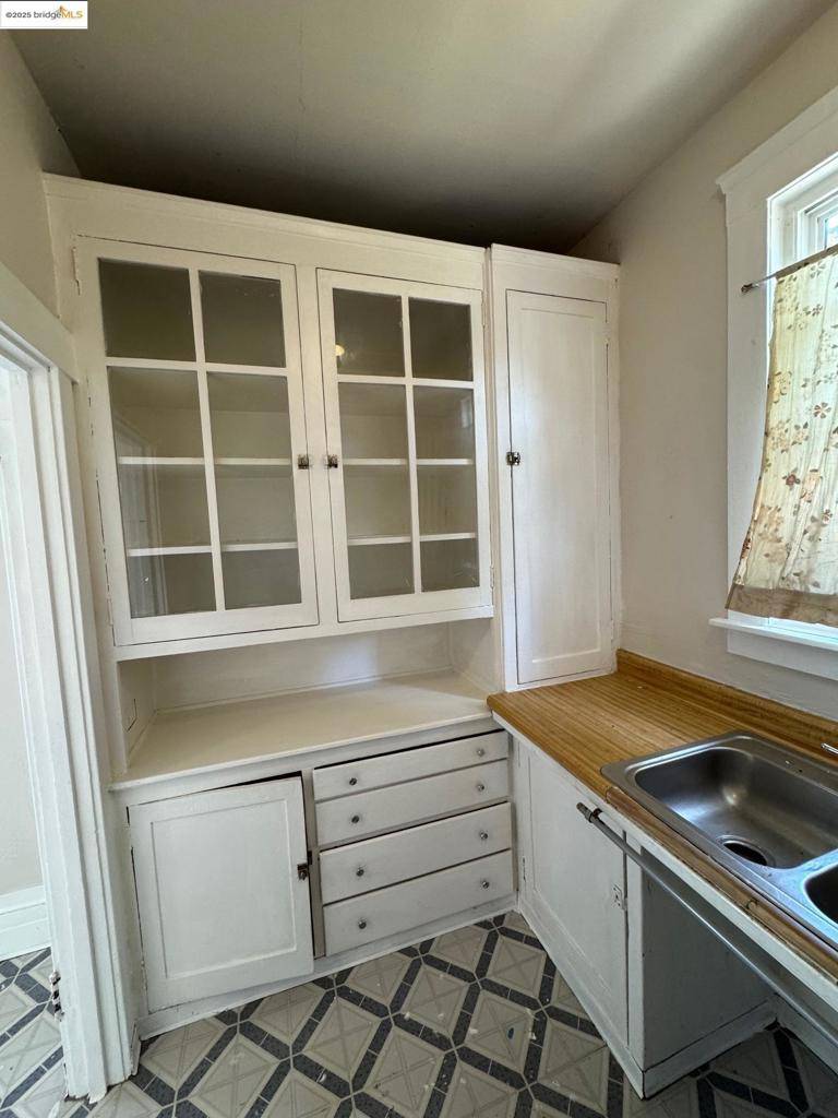 Oakland, CA 94607,1626 12Th St