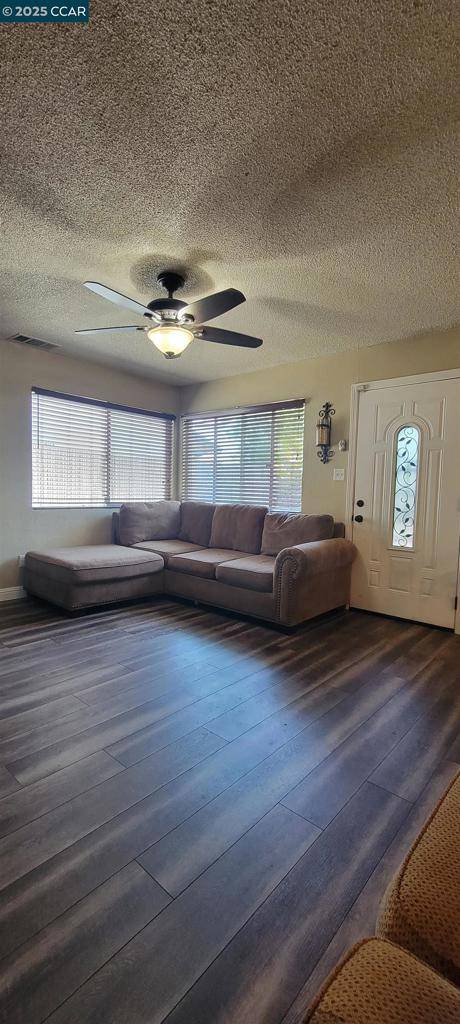 Pittsburg, CA 94565,97 E Trident Dr