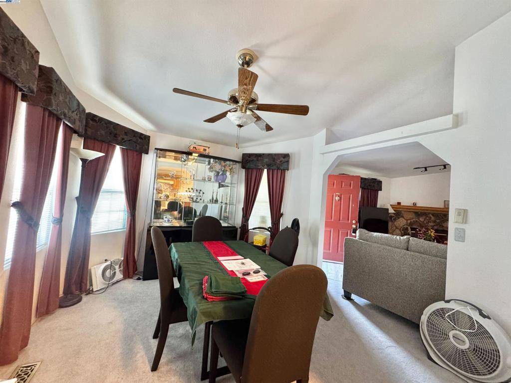 Sunnyvale, CA 94089,1225 Vienna Dr