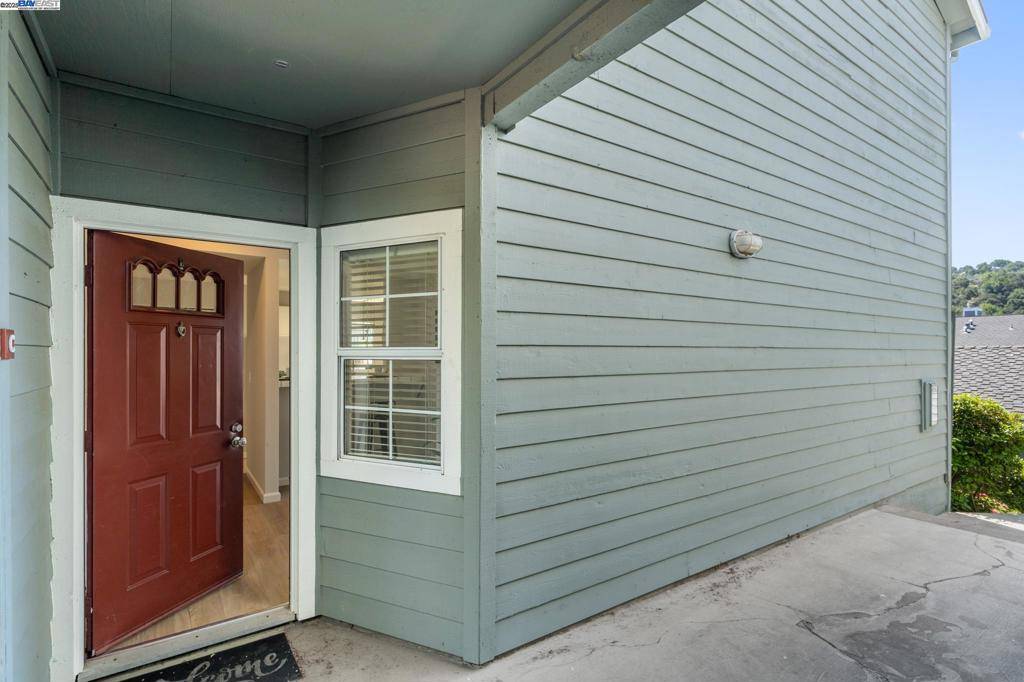 Pleasanton, CA 94588,8165 Mountain View Dr #C