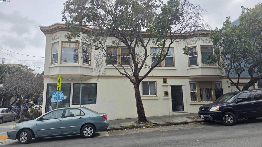 San Francisco, CA 94110,3451 22nd St