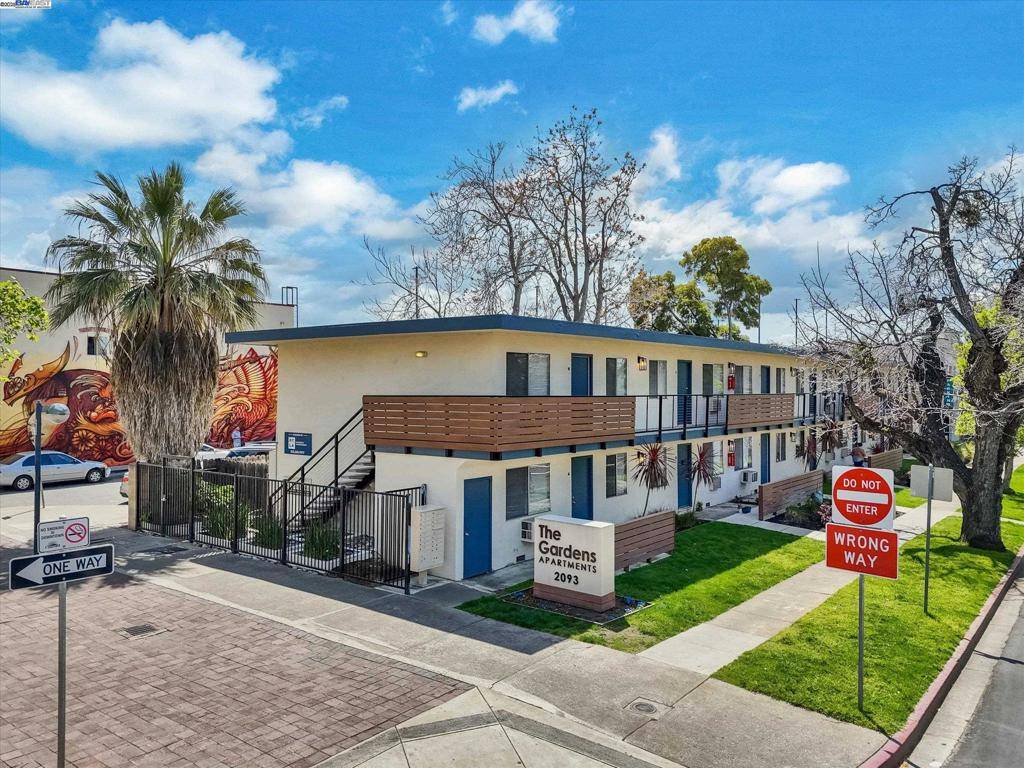 Concord, CA 94520-7302,2093 Mt. Diablo Street