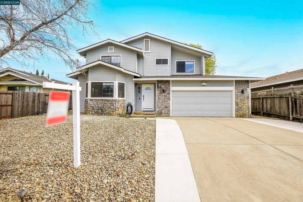 Vacaville, CA 95687,185 Woodridge Cir