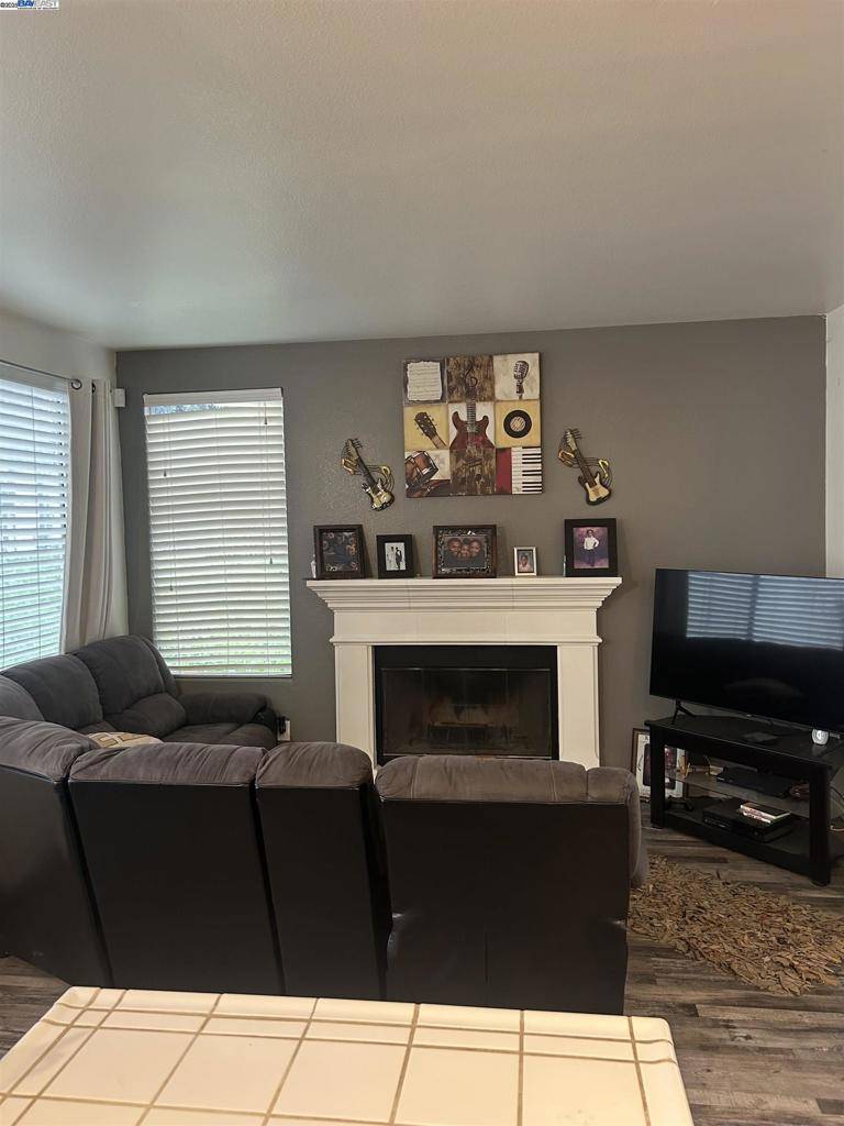San Leandro, CA 94577,1145 Camellia ct