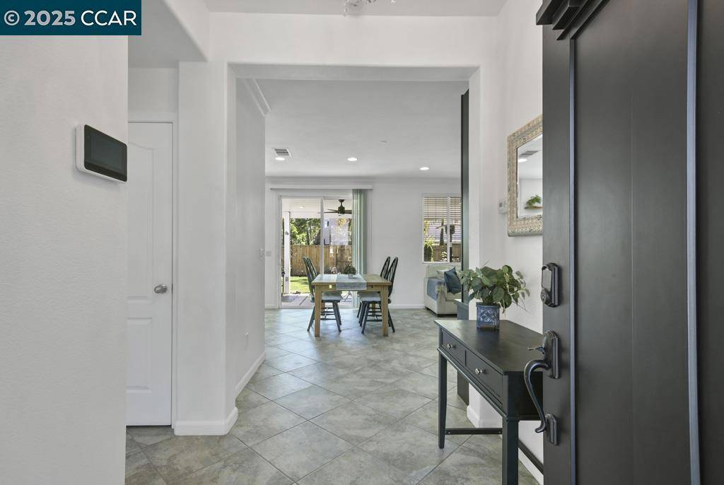 Oakley, CA 94561,369 Myrtle Ln