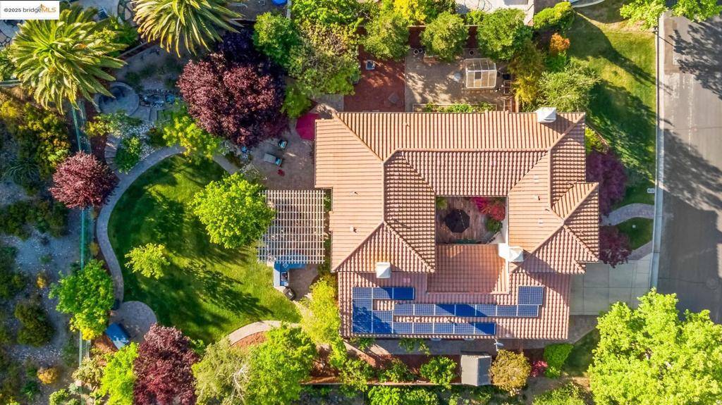 Gilroy, CA 95020,1930 Killarney CT