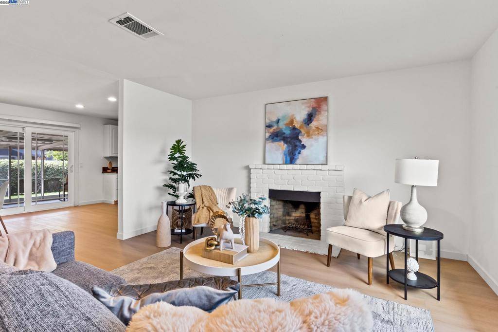 San Ramon, CA 94583,9 Dogwood Ct