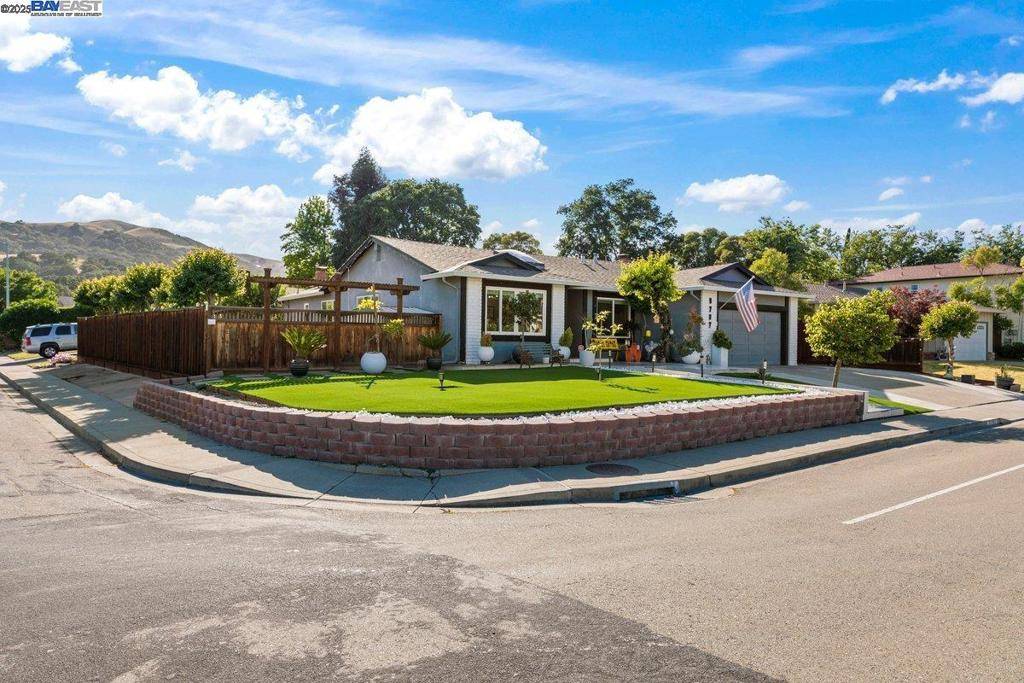 San Ramon, CA 94583,9797 Davona Drive