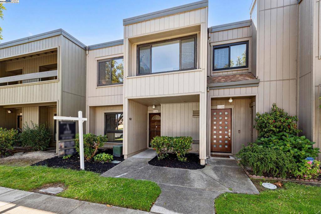 Alameda, CA 94502,1142 Holly St