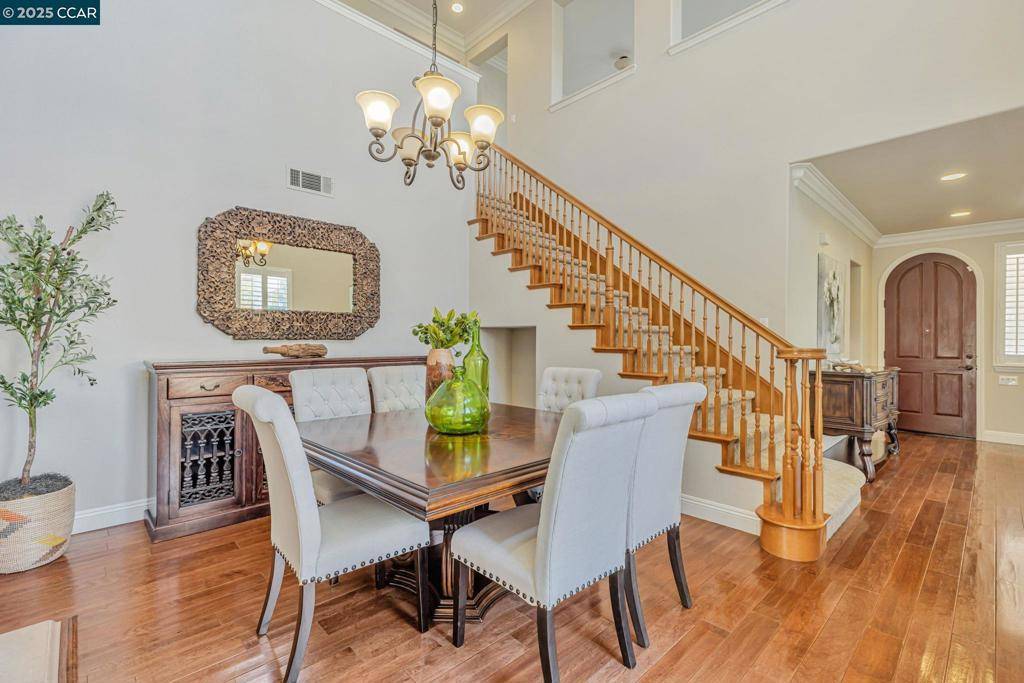 Danville, CA 94506,1692 Colchester St