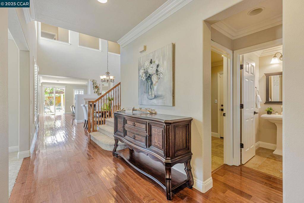 Danville, CA 94506,1692 Colchester St