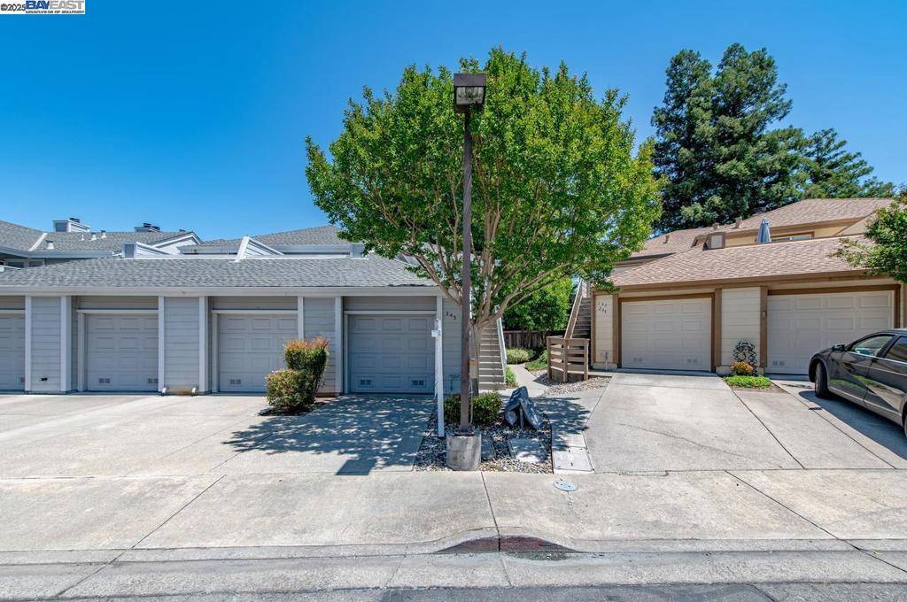 Pleasanton, CA 94566,243 Rachael Pl