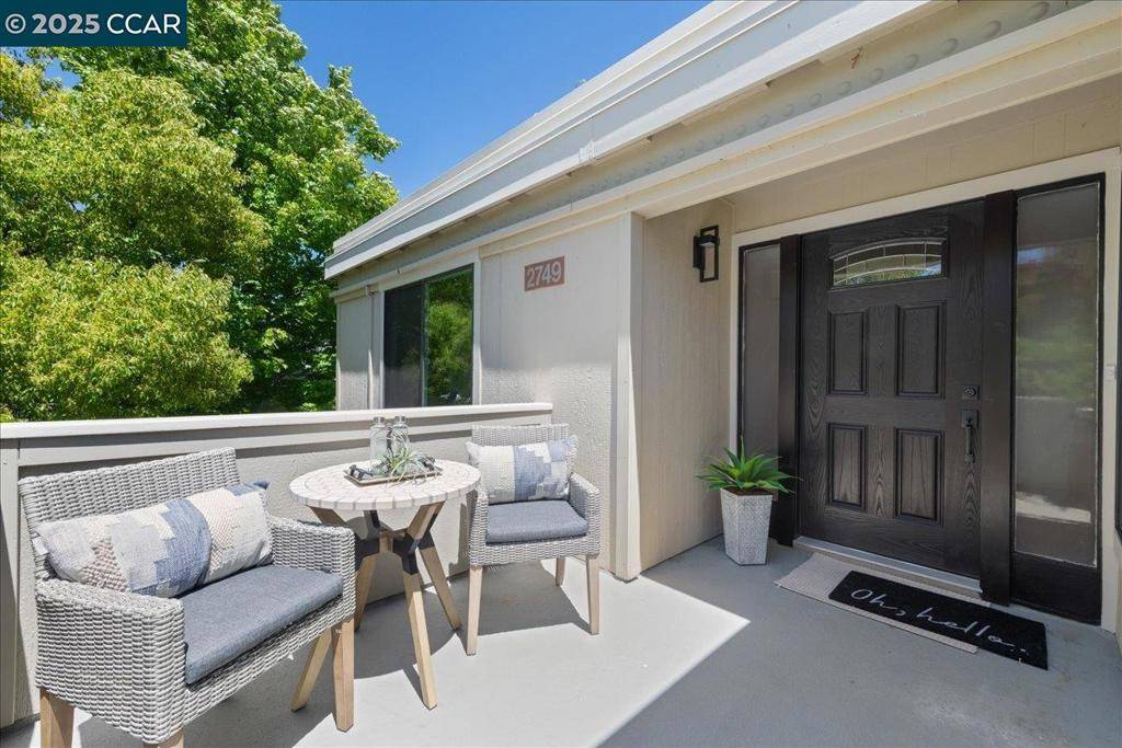Walnut Creek, CA 94595,2749 Pine Knoll Dr. #1
