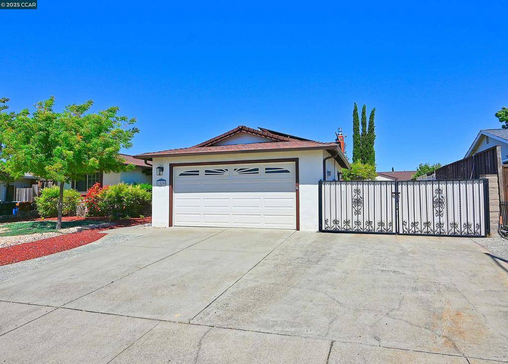 Martinez, CA 94553,1524 Martindale Dr