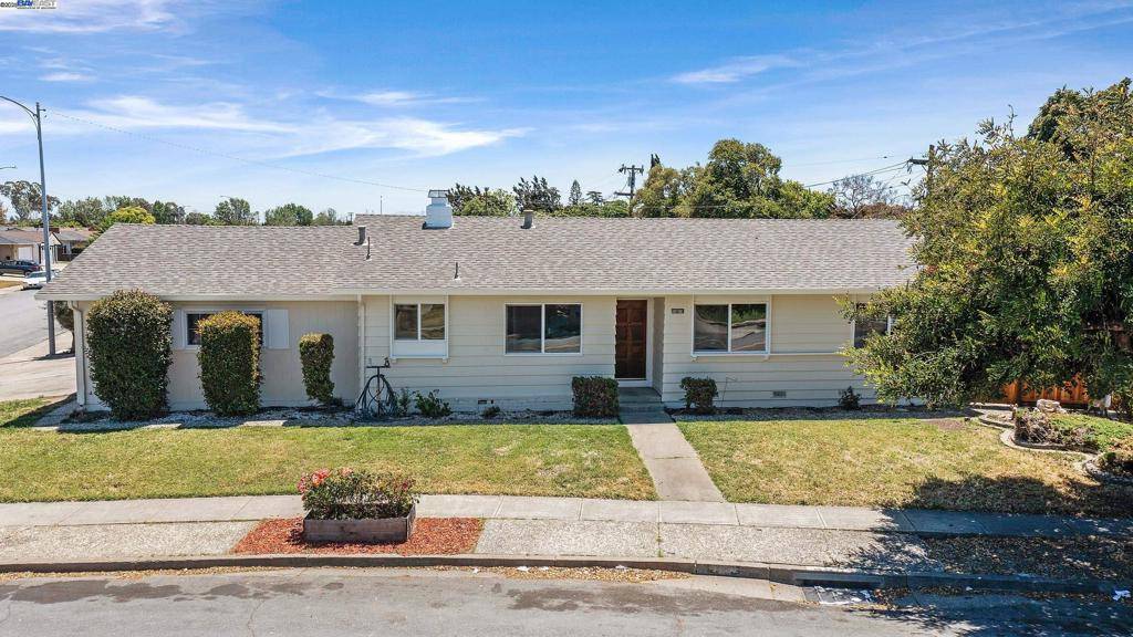 Fremont, CA 94538,4940 Omar St