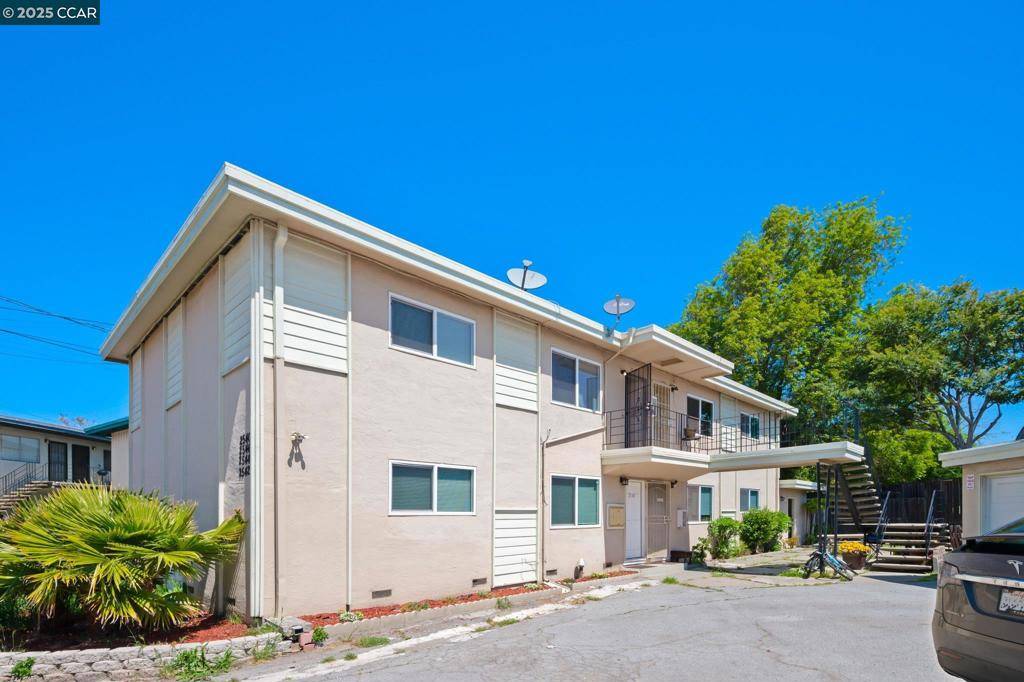 Castro Valley, CA 94546,2546 Denning Ct