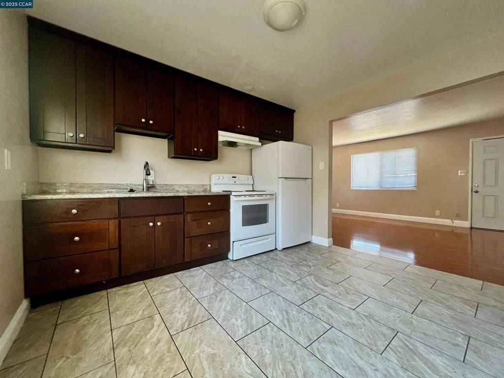 Castro Valley, CA 94546,2546 Denning Ct