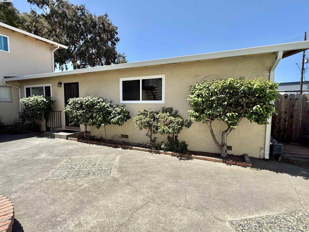 San Leandro, CA 94578,809 Coburn Ct