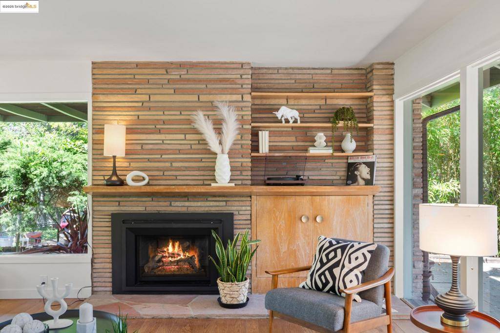 Orinda, CA 94563,41 Tara Rd