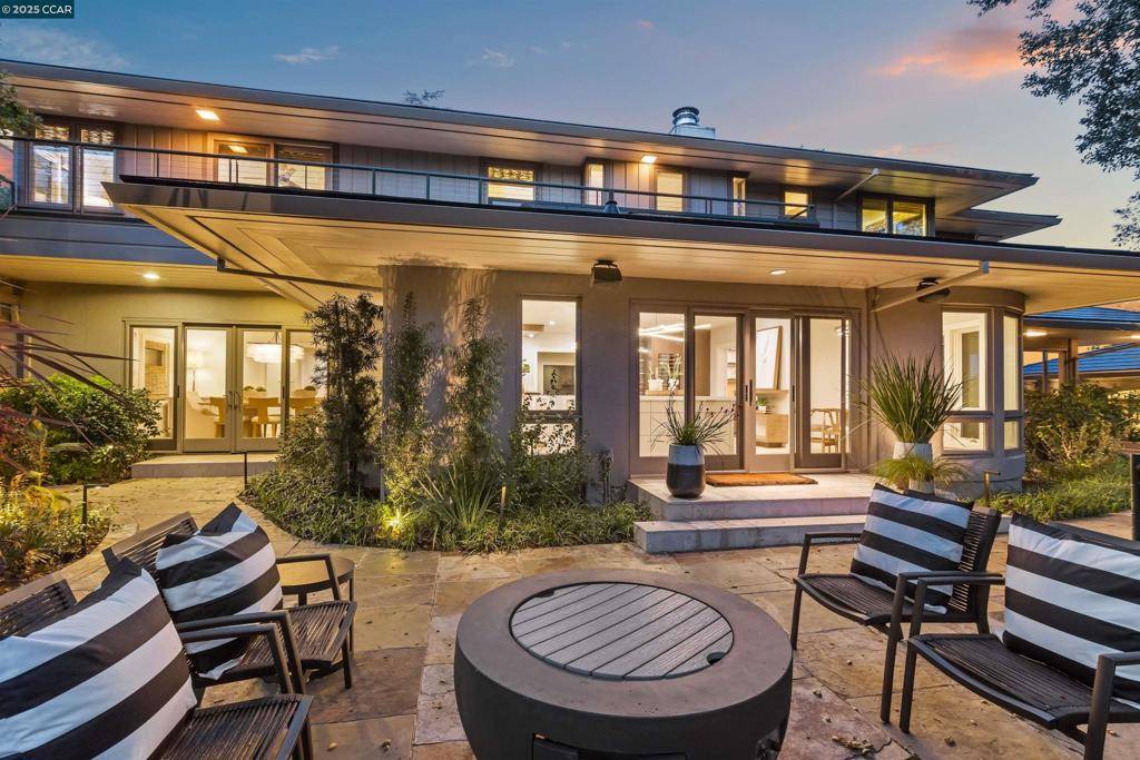 Lafayette, CA 94549,1121 Estates Dr