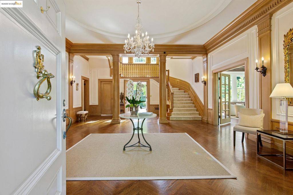 Piedmont, CA 94611-0000,22 Sea View Ave