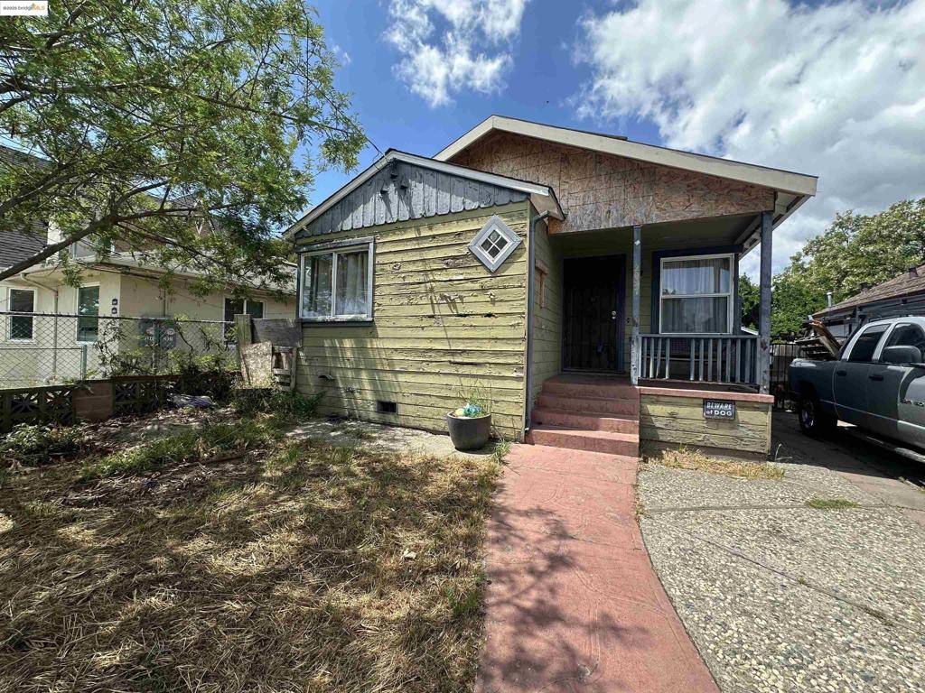 Oakland, CA 94621,2057 84Th Ave