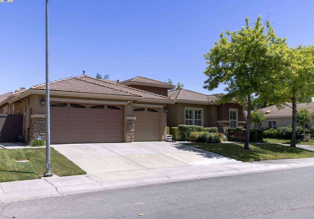 Sacramento, CA 95835,5090 Archcrest Way