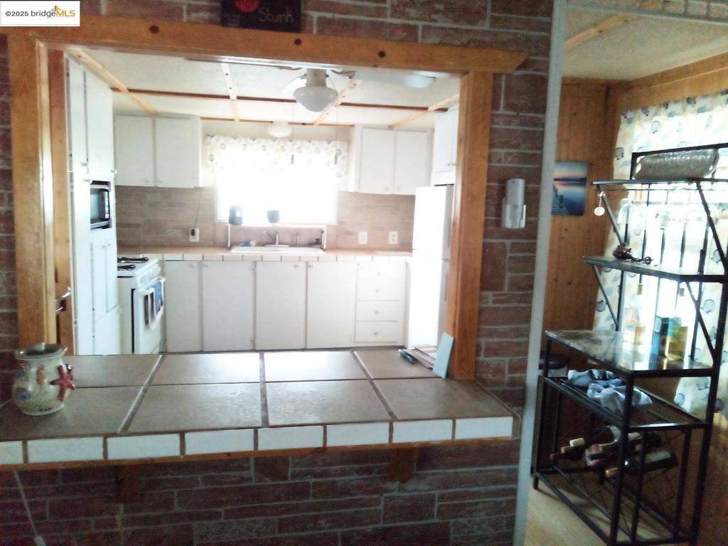 Loomis, CA 95650,4800 Auburn Folsom RD