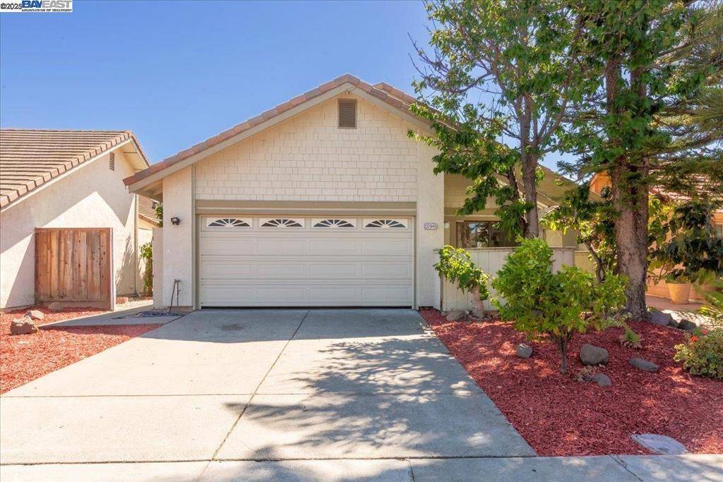 Union City, CA 94587,32948 Soquel St