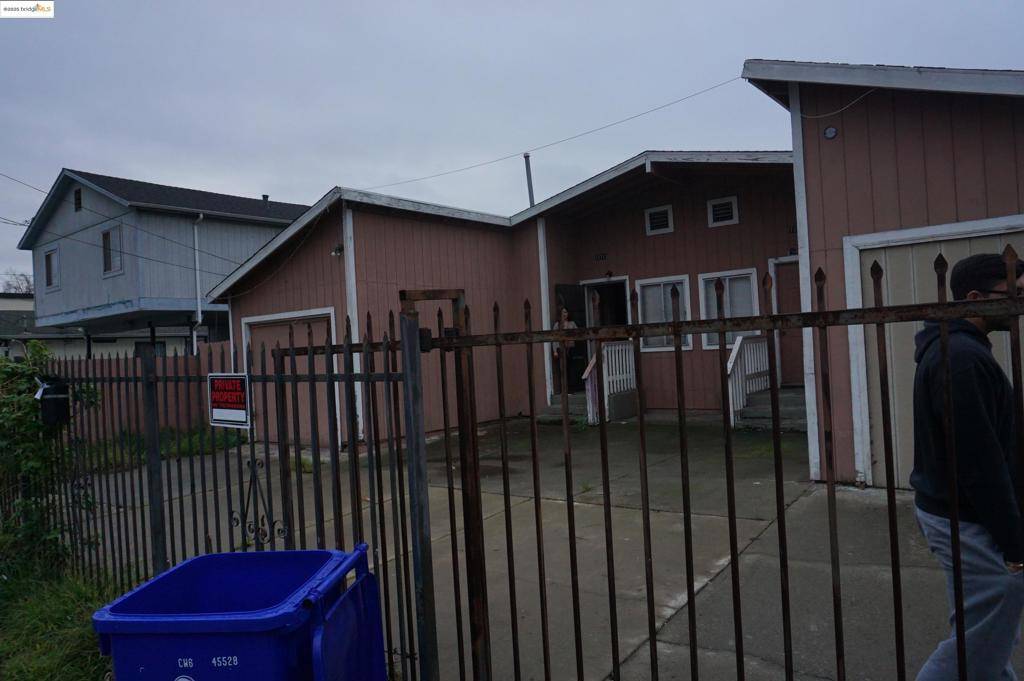 Oakland, CA 94603,10711 Russet St