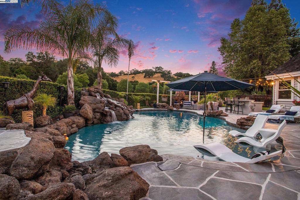 Danville, CA 94506,91 RED CYPRESS CT