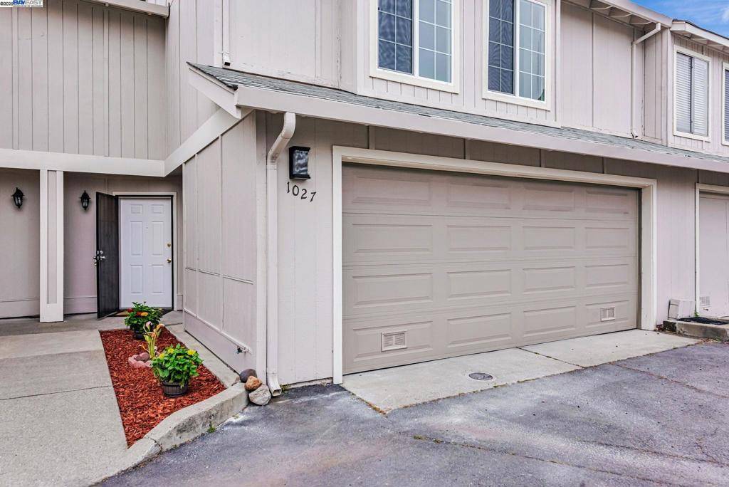 Hayward, CA 94544,1027 Evans Ct