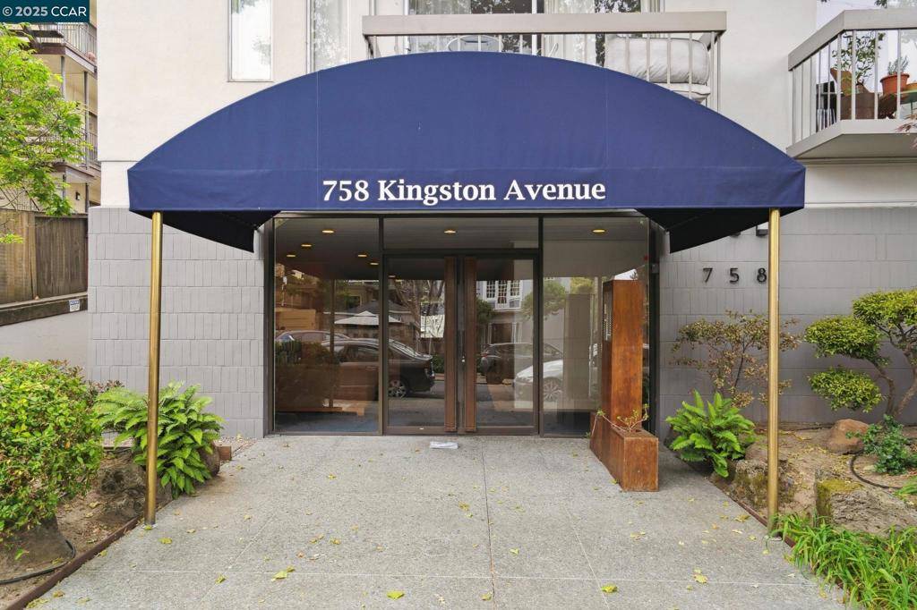 Oakland, CA 94611,758 Kingston Ave #25