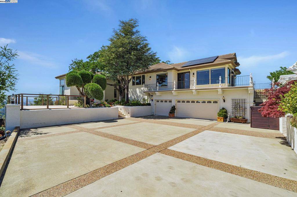 Alamo, CA 94507,530 Oakshire Pl