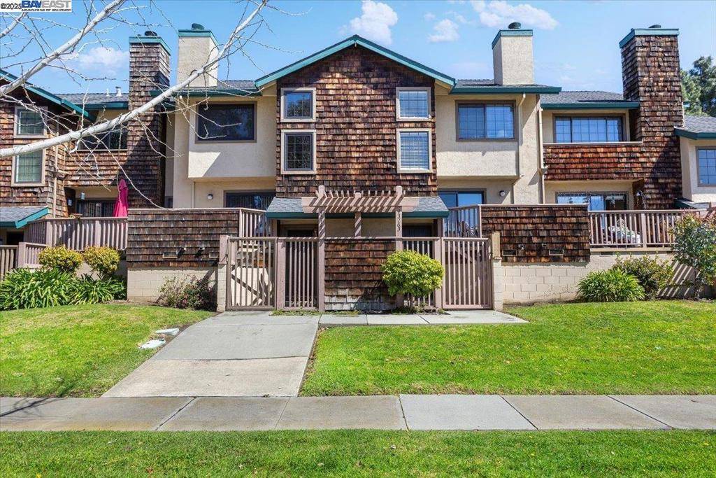 Fremont, CA 94538,43163 Grimmer Ter