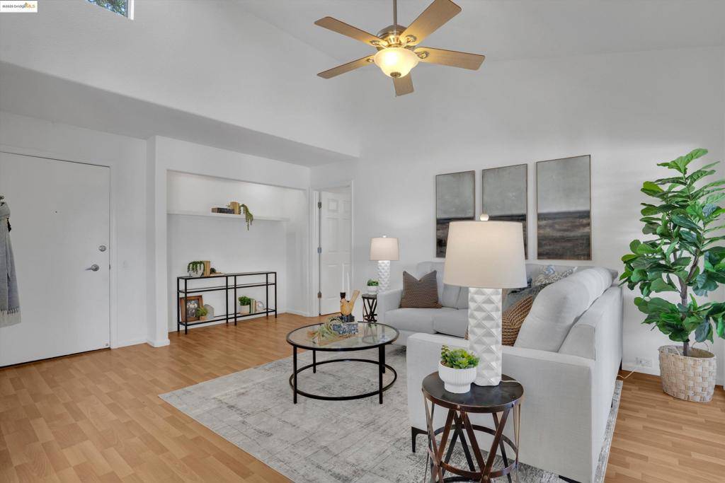 Walnut Creek, CA 94596,150 Sharene Ln #312