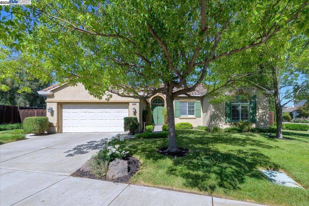 Pleasanton, CA 94588,3499 Dennis Dr