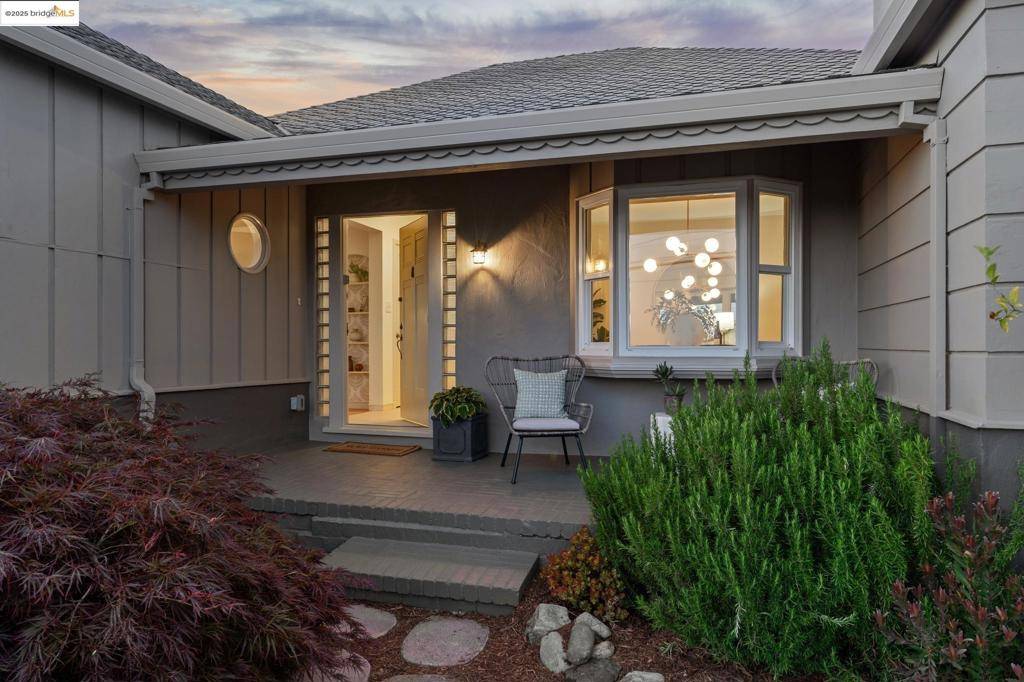 Oakland, CA 94602,2700 Alida St