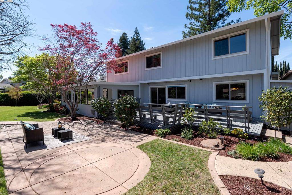 Walnut Creek, CA 94598,310 Trestle Glen Ct