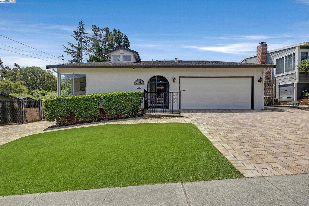 Castro Valley, CA 94552,5021 Heyer Ave