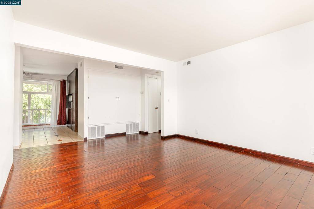 Pinole, CA 94564,2345 Paloma Ct