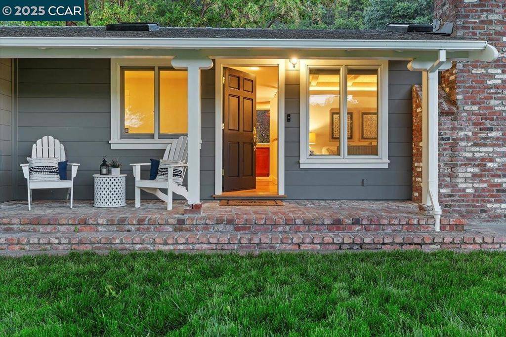 Orinda, CA 94563,31 Parkway Ct