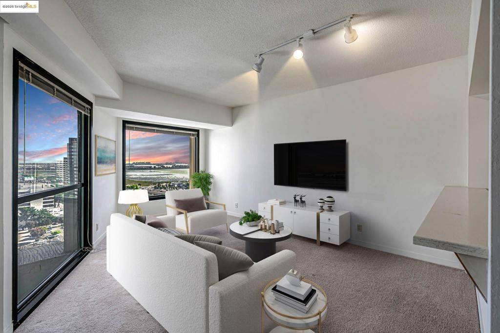 Emeryville, CA 94608,6363 Christie Avenue ##1601