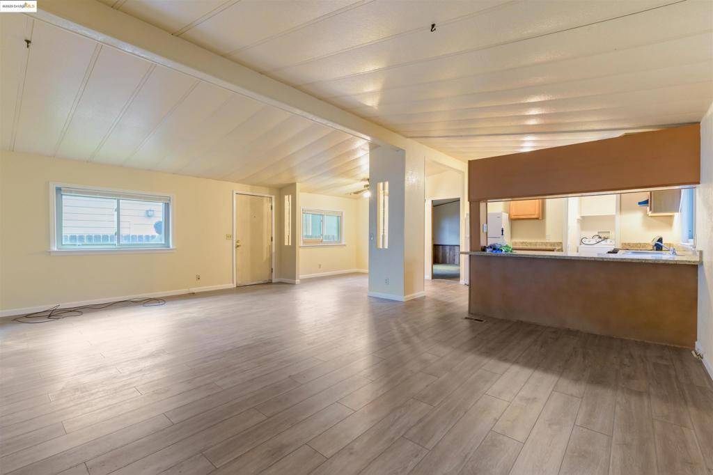 Oakland, CA 94621,1954 84Th Ave